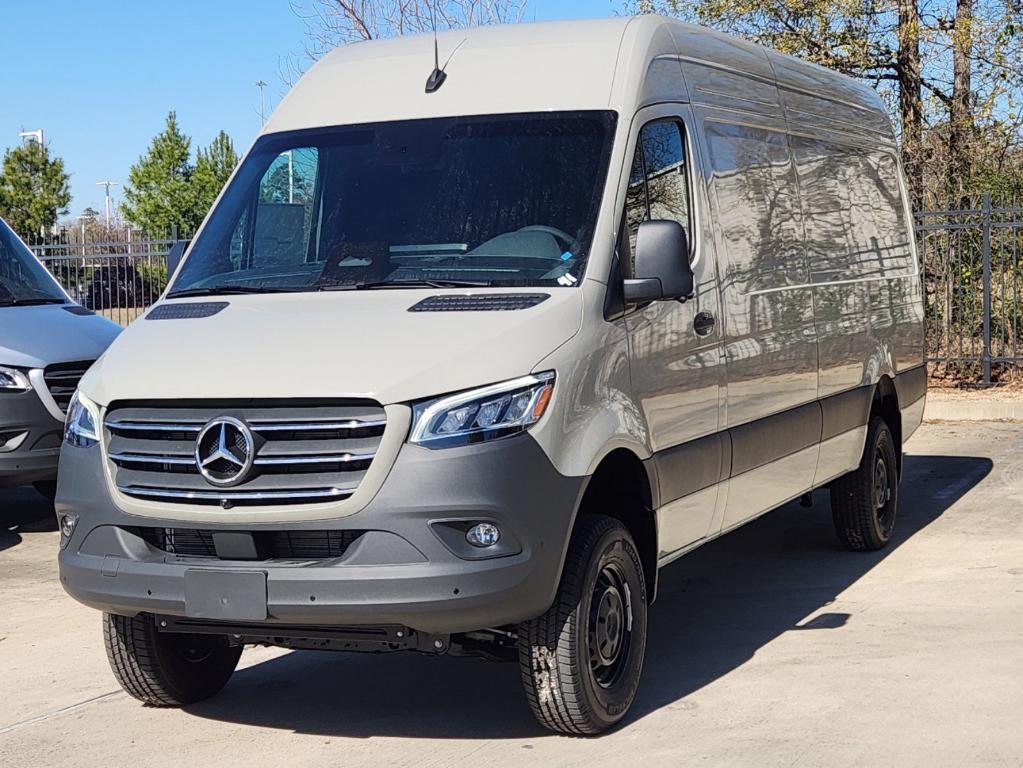 new 2025 Mercedes-Benz Sprinter 2500 car, priced at $88,829