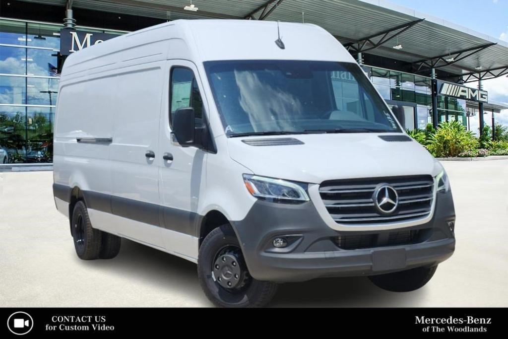 new 2024 Mercedes-Benz Sprinter 4500 car, priced at $77,116