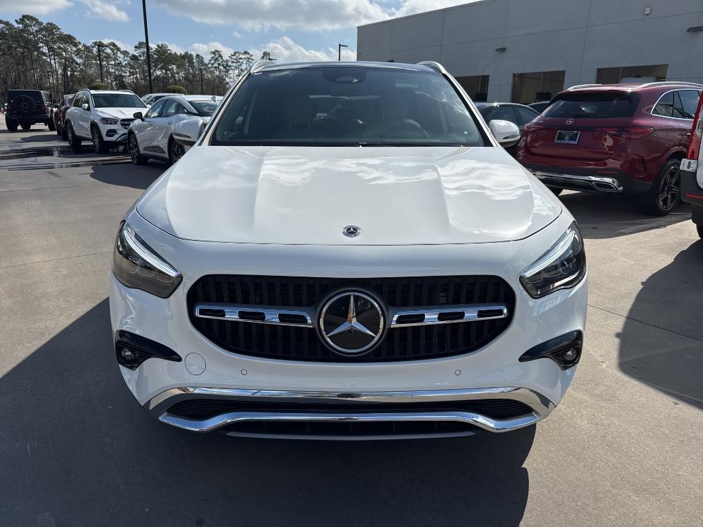 used 2025 Mercedes-Benz GLA 250 car, priced at $42,998