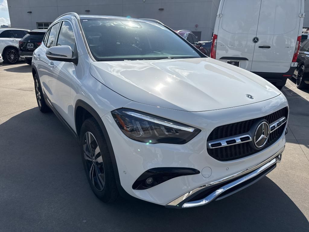 used 2025 Mercedes-Benz GLA 250 car, priced at $42,998