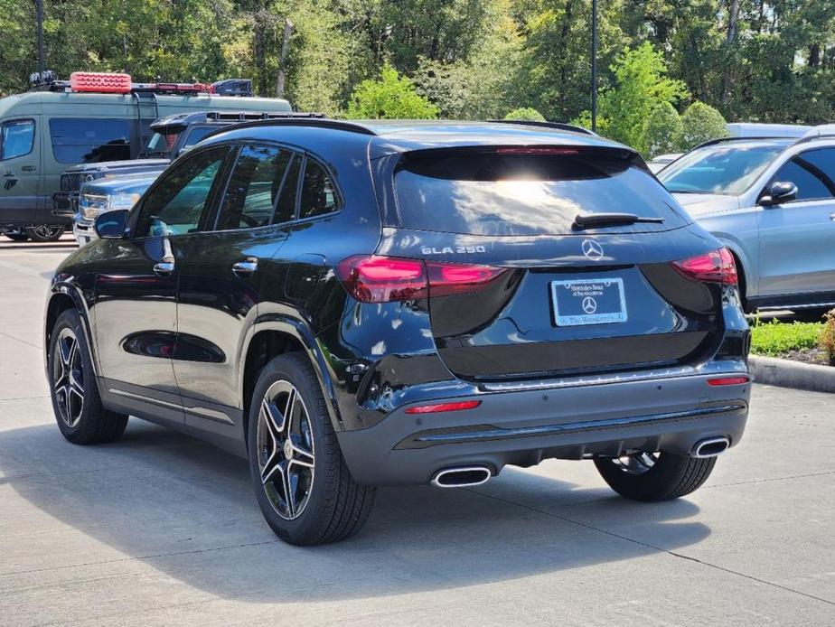 new 2025 Mercedes-Benz GLA 250 car