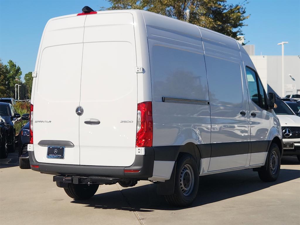 new 2026 Mercedes-Benz Sprinter 2500 car, priced at $62,101