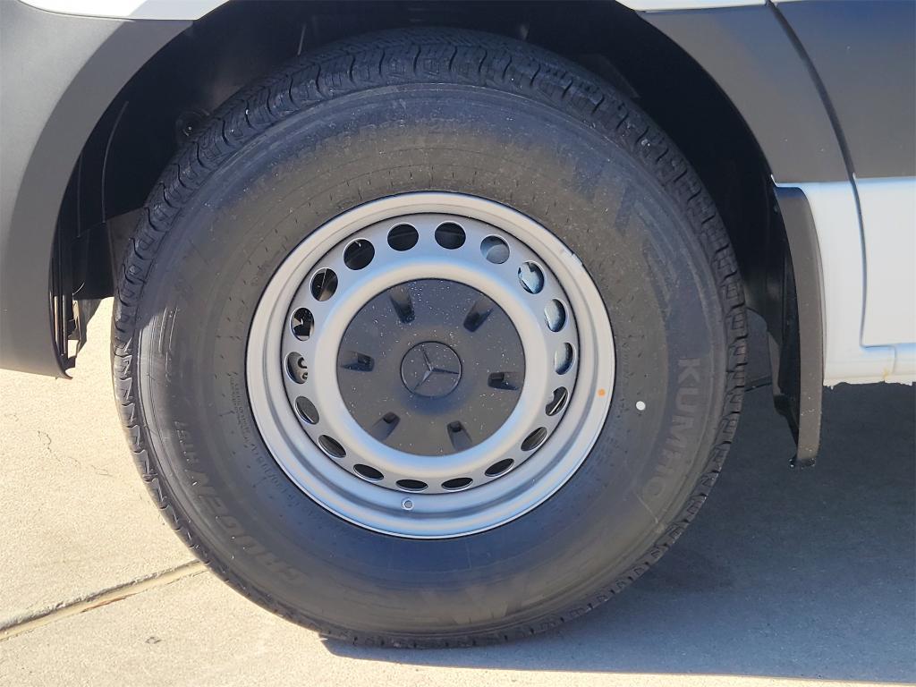 new 2026 Mercedes-Benz Sprinter 2500 car, priced at $62,101