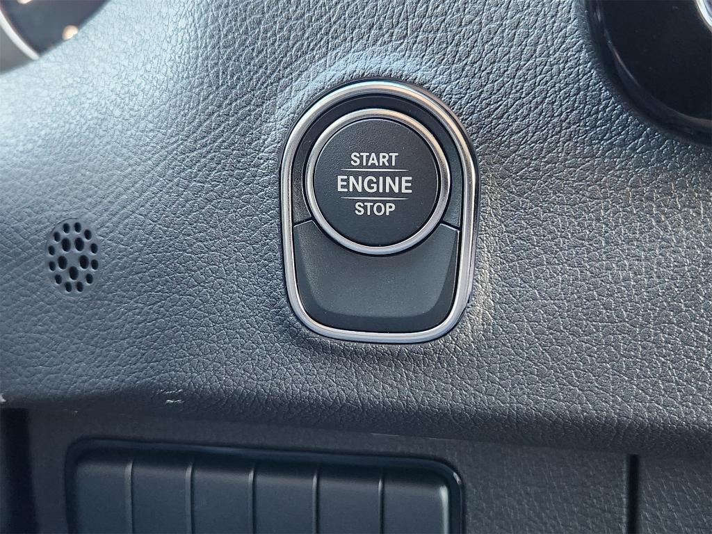 new 2026 Mercedes-Benz Sprinter 2500 car, priced at $62,101