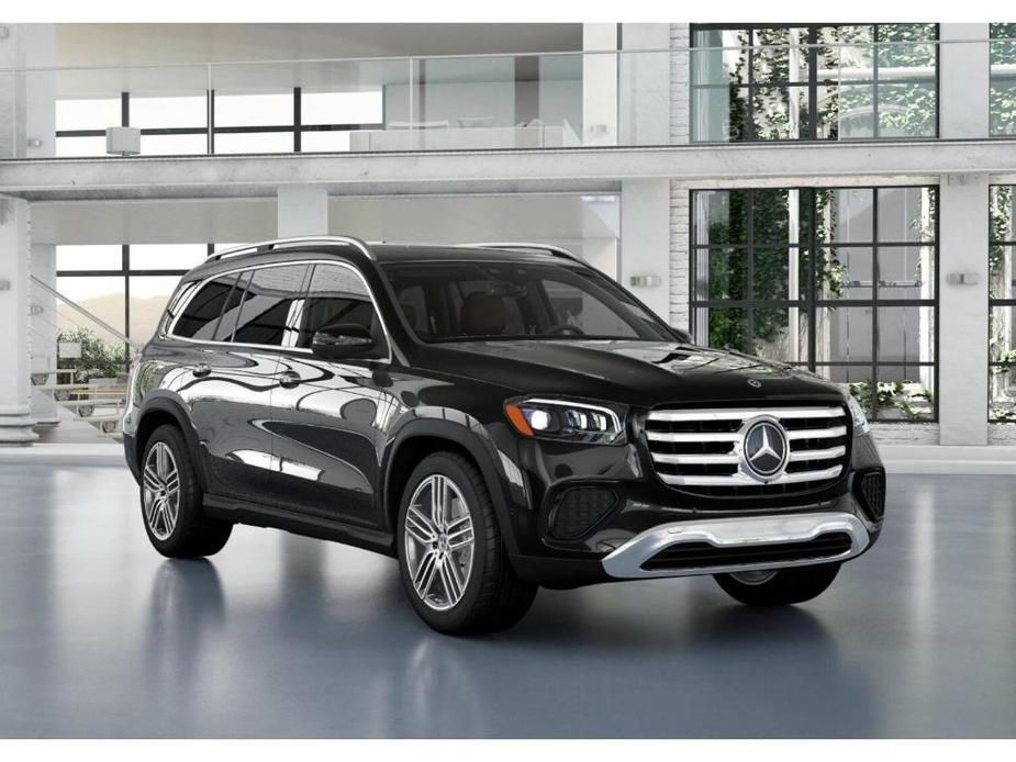 new 2025 Mercedes-Benz GLS 450 car