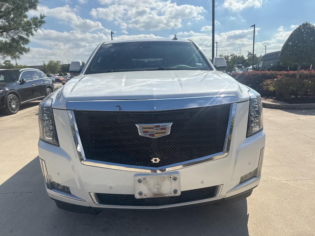 used 2018 Cadillac Escalade car, priced at $25,998
