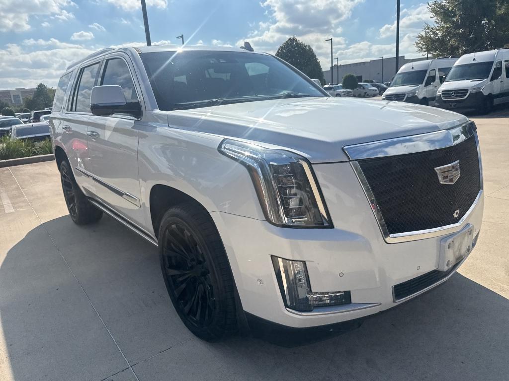 used 2018 Cadillac Escalade car, priced at $25,998