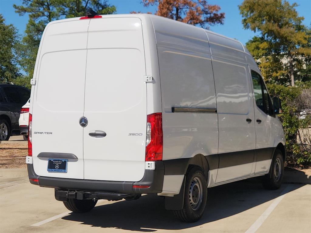 new 2026 Mercedes-Benz Sprinter 2500 car, priced at $62,101