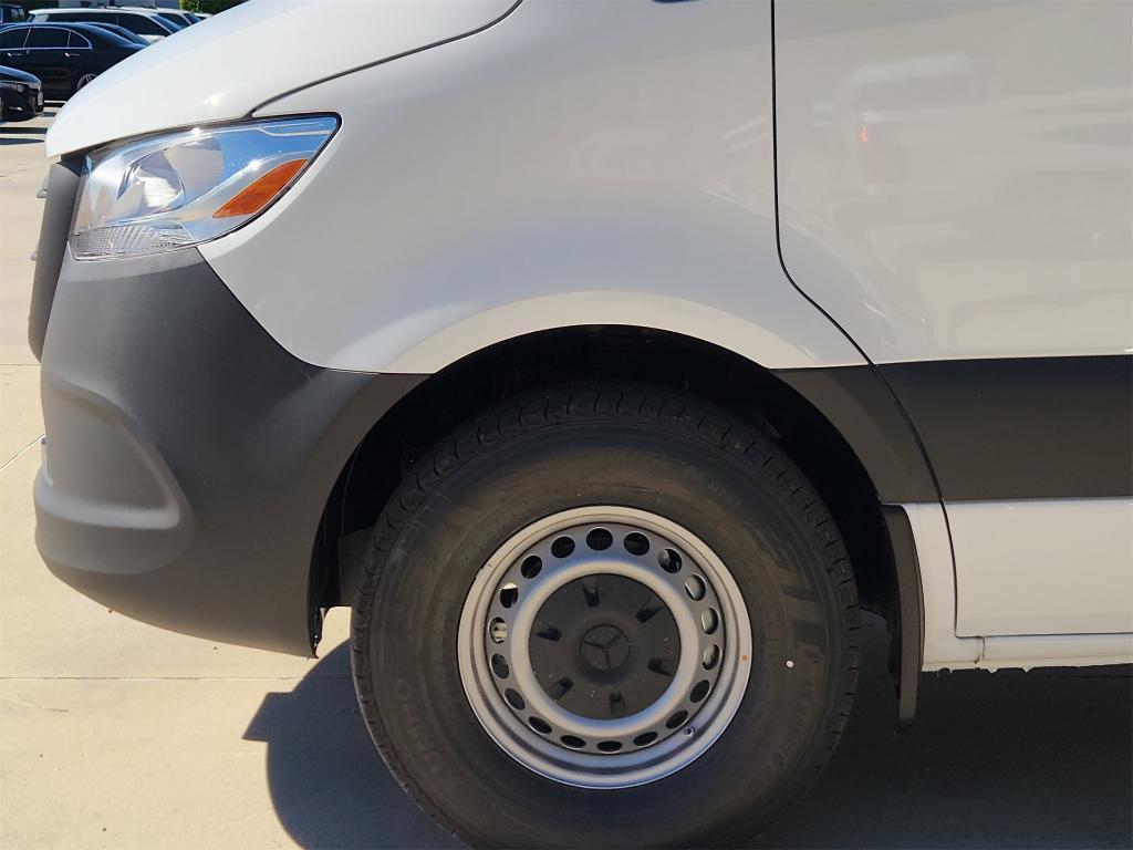 new 2026 Mercedes-Benz Sprinter 2500 car, priced at $62,101