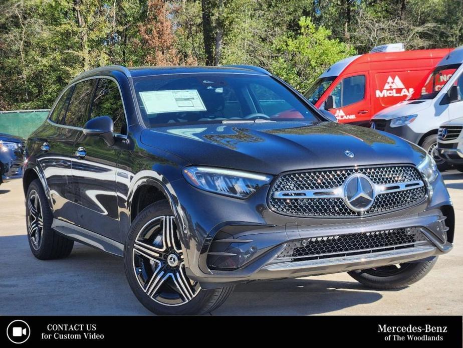 new 2025 Mercedes-Benz GLC 300 car