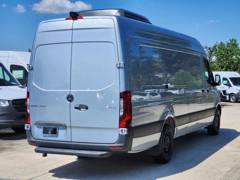 new 2025 Mercedes-Benz Sprinter 2500 car