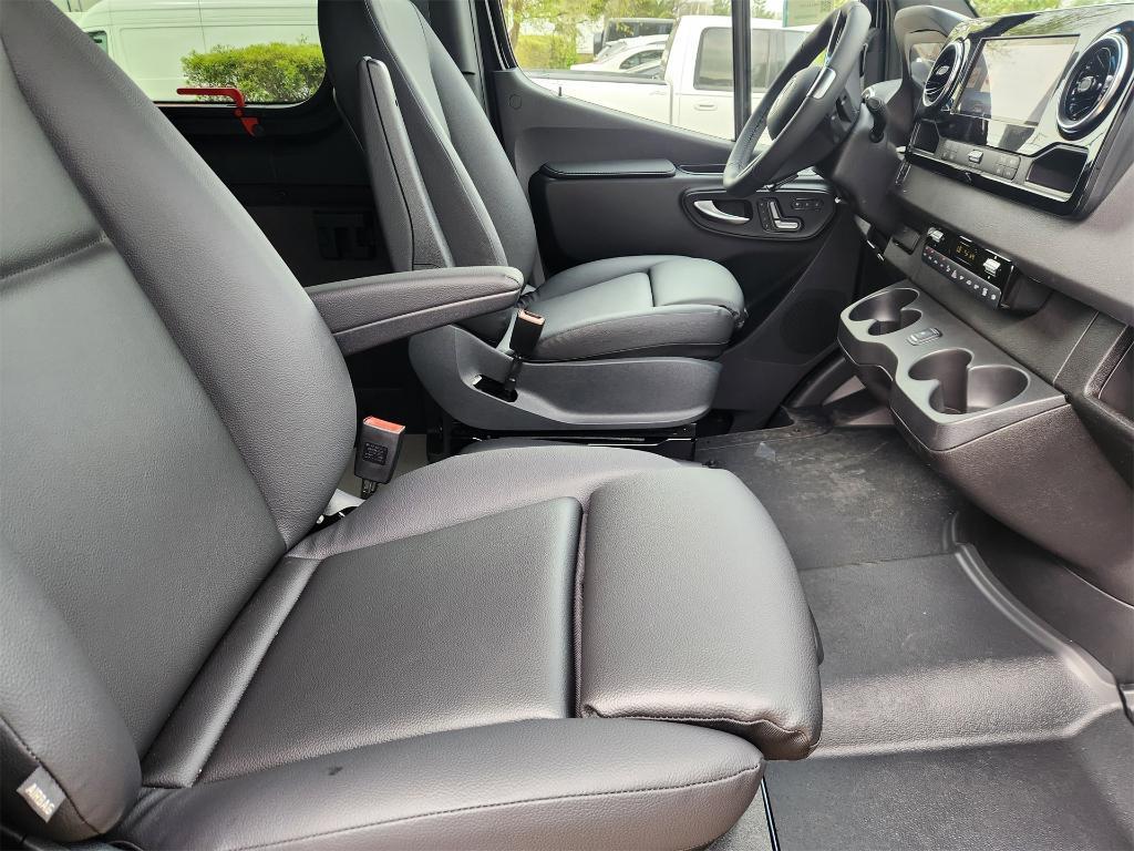 new 2025 Mercedes-Benz Sprinter 3500XD car, priced at $109,929