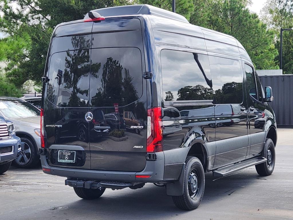 new 2024 Mercedes-Benz Sprinter 2500 car, priced at $155,500