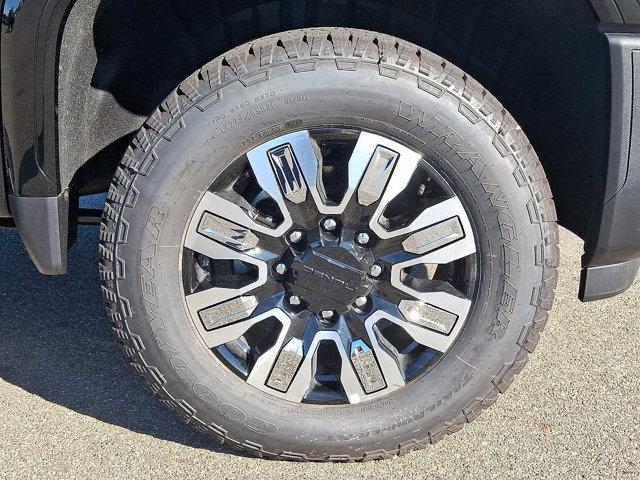 new 2025 GMC Sierra 2500 car, priced at $81,074