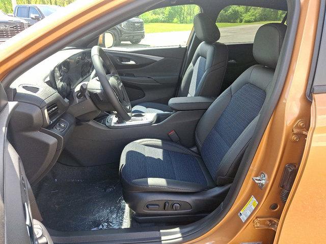new 2025 Buick Envista car, priced at $27,655