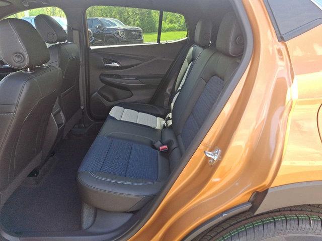 new 2025 Buick Envista car, priced at $27,655