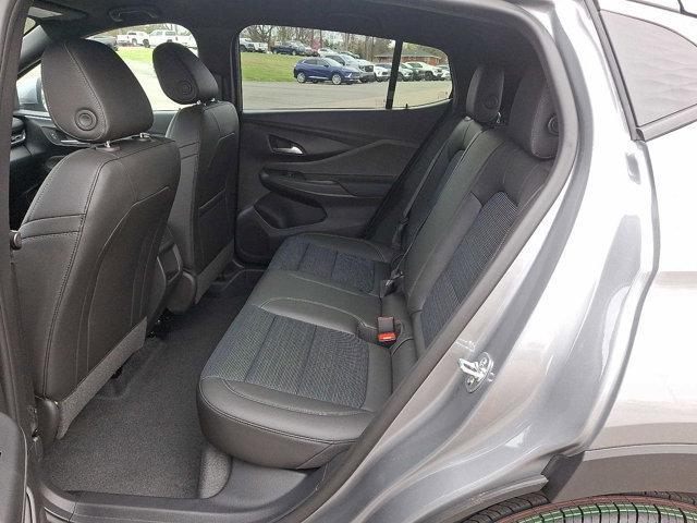 new 2025 Buick Envista car, priced at $27,655