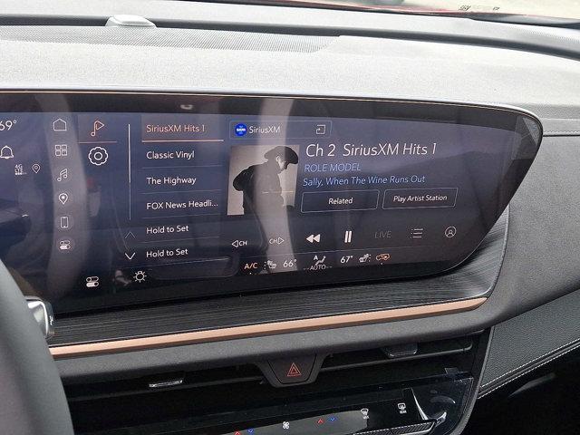 new 2025 Buick Envision car, priced at $43,735