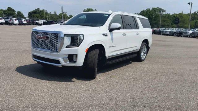 new 2024 GMC Yukon XL car, priced at $91,440