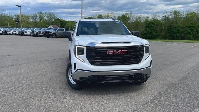 new 2024 GMC Sierra 1500 car, priced at $49,180