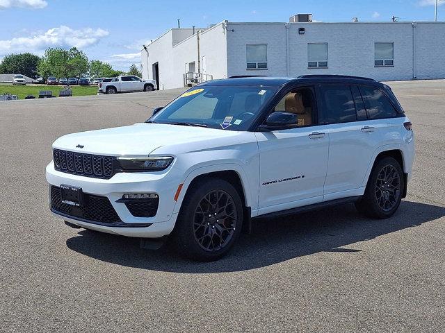 used 2024 Jeep Grand Cherokee car, priced at $49,490