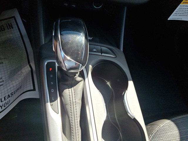 new 2025 Buick Envista car, priced at $27,655