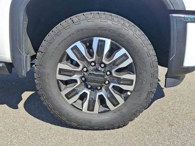 used 2024 GMC Sierra 2500 car, priced at $80,995