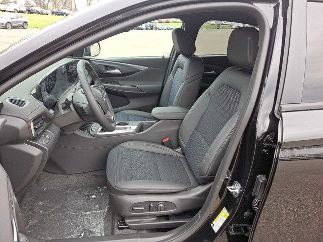 new 2025 Buick Envista car, priced at $27,655