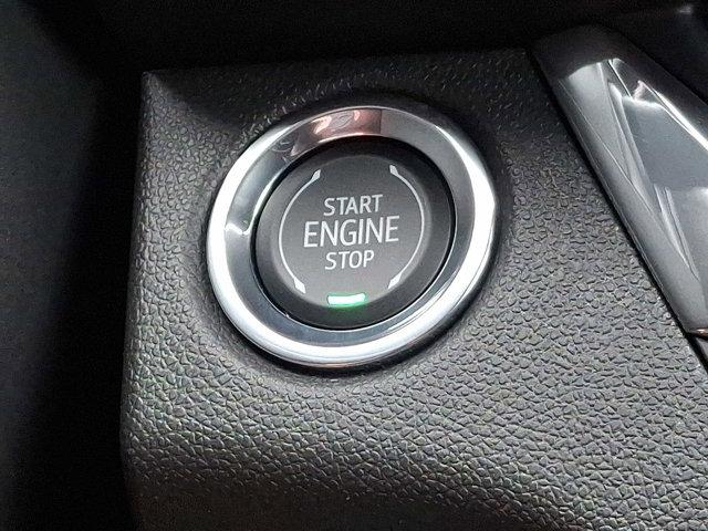 new 2025 Buick Envista car, priced at $27,655