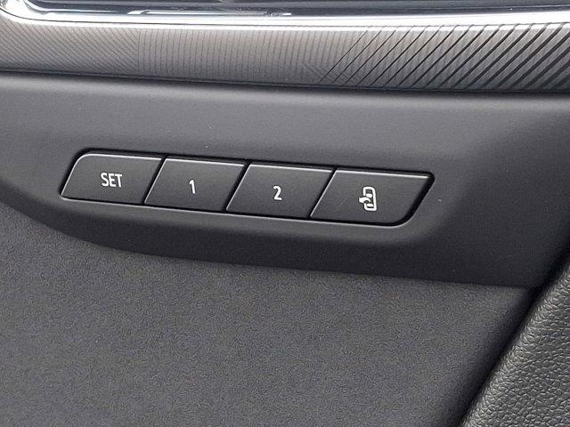 new 2025 Buick Envision car, priced at $43,240