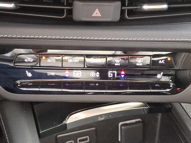 used 2023 Buick Envision car, priced at $28,900