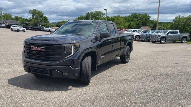 new 2024 GMC Sierra 1500 car, priced at $55,090