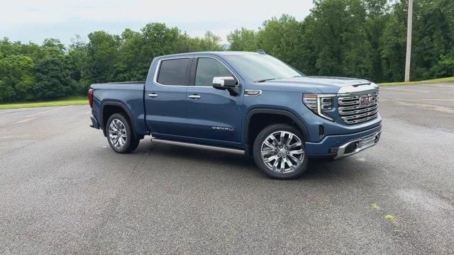 new 2024 GMC Sierra 1500 car, priced at $82,090