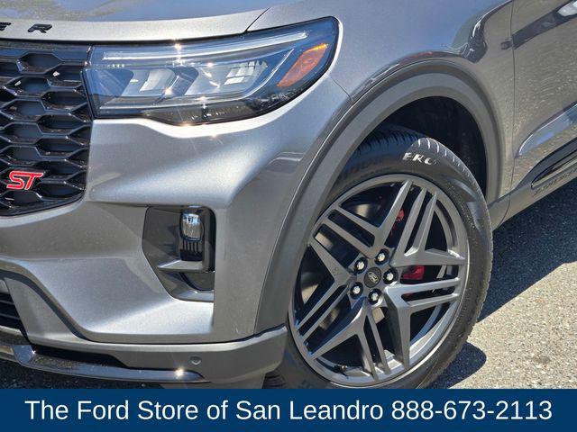 new 2025 Ford Explorer car, priced at $61,620