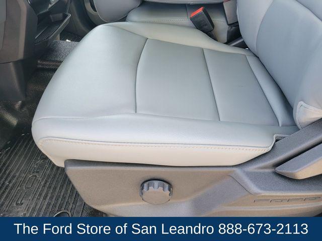 new 2025 Ford F-250 car, priced at $52,740