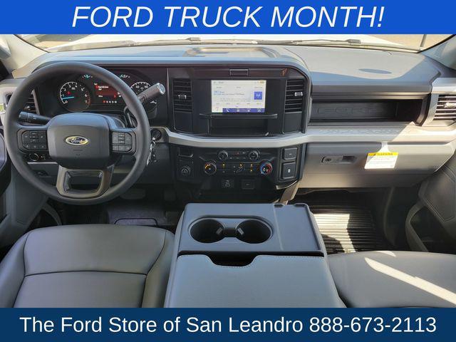 new 2025 Ford F-250 car, priced at $52,740
