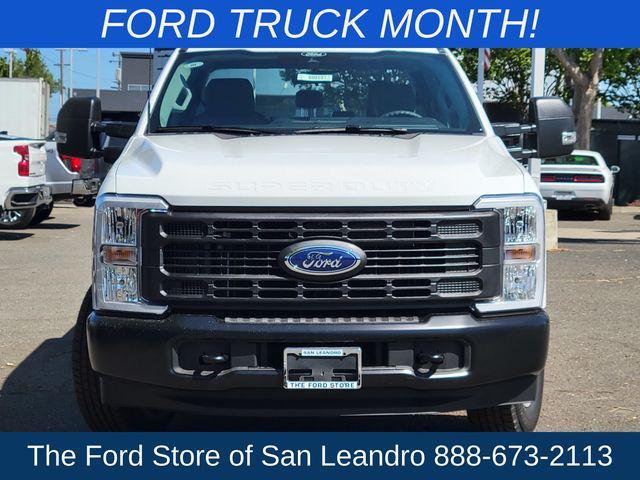 new 2025 Ford F-250 car, priced at $52,740