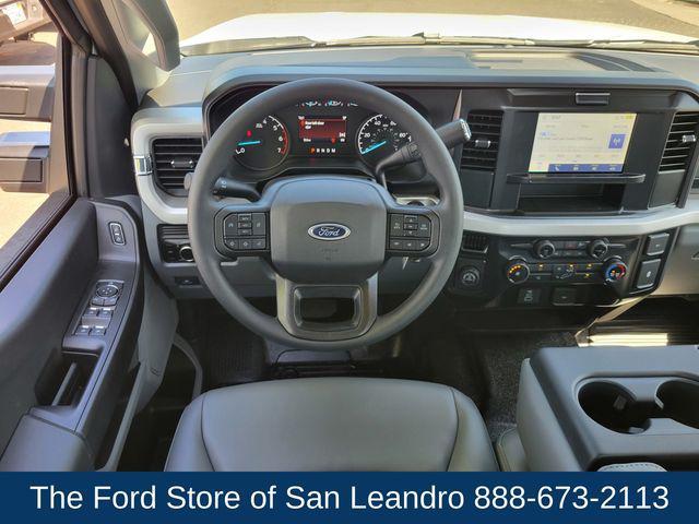 new 2025 Ford F-250 car, priced at $52,740