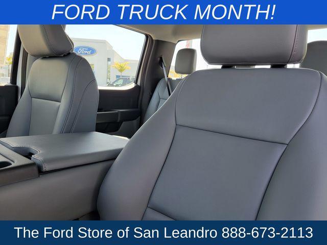 new 2025 Ford F-250 car, priced at $52,740