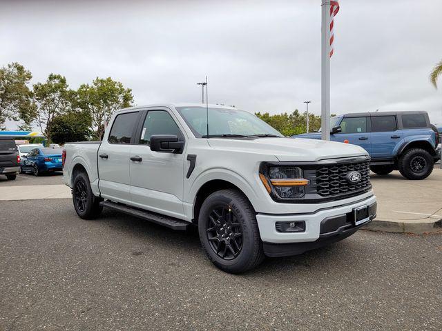 new 2024 Ford F-150 car, priced at $46,915