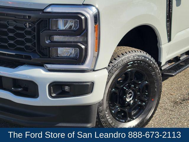 new 2025 Ford F-250 car, priced at $56,429