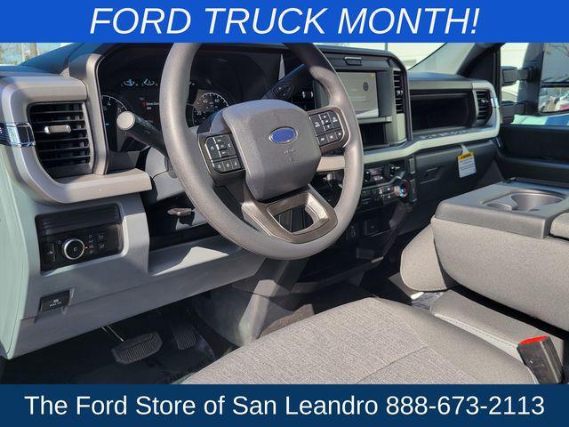 new 2025 Ford F-250 car, priced at $61,055
