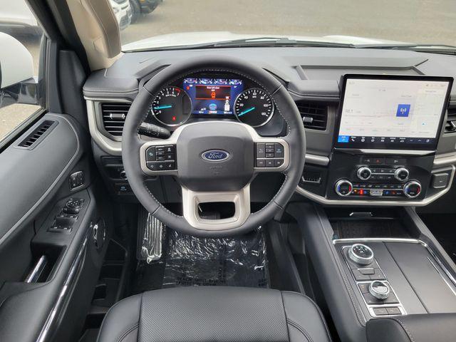 new 2024 Ford Expedition car, priced at $76,320