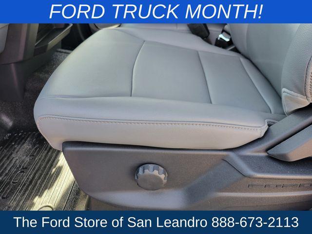 new 2025 Ford F-250 car, priced at $47,925