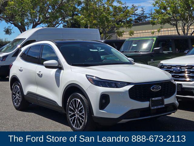 new 2025 Ford Escape PHEV car, priced at $34,529