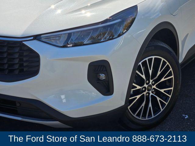 new 2025 Ford Escape PHEV car, priced at $34,529