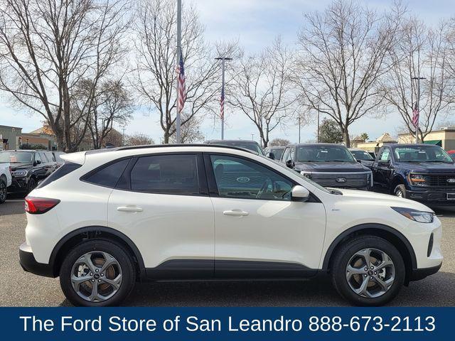 new 2025 Ford Escape car, priced at $35,238