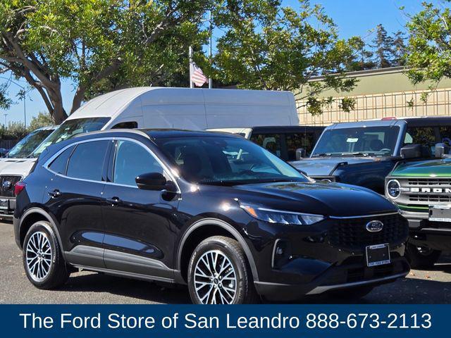 new 2025 Ford Escape PHEV car, priced at $32,095