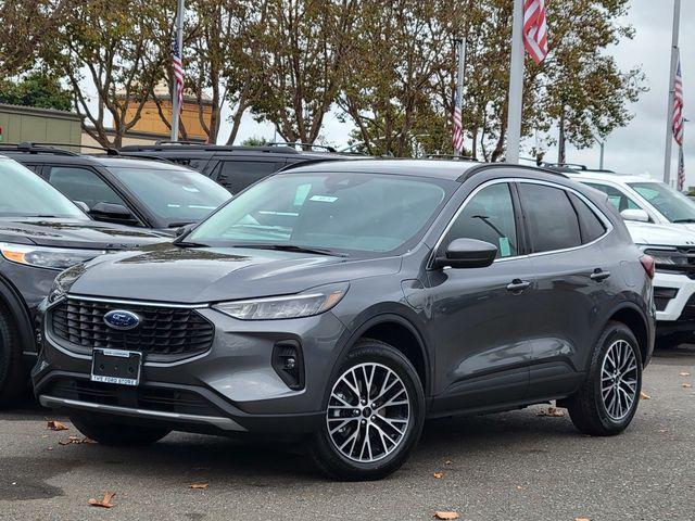 new 2025 Ford Escape car, priced at $39,895