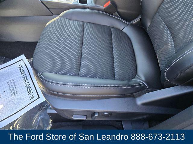new 2025 Ford Escape PHEV car, priced at $32,560
